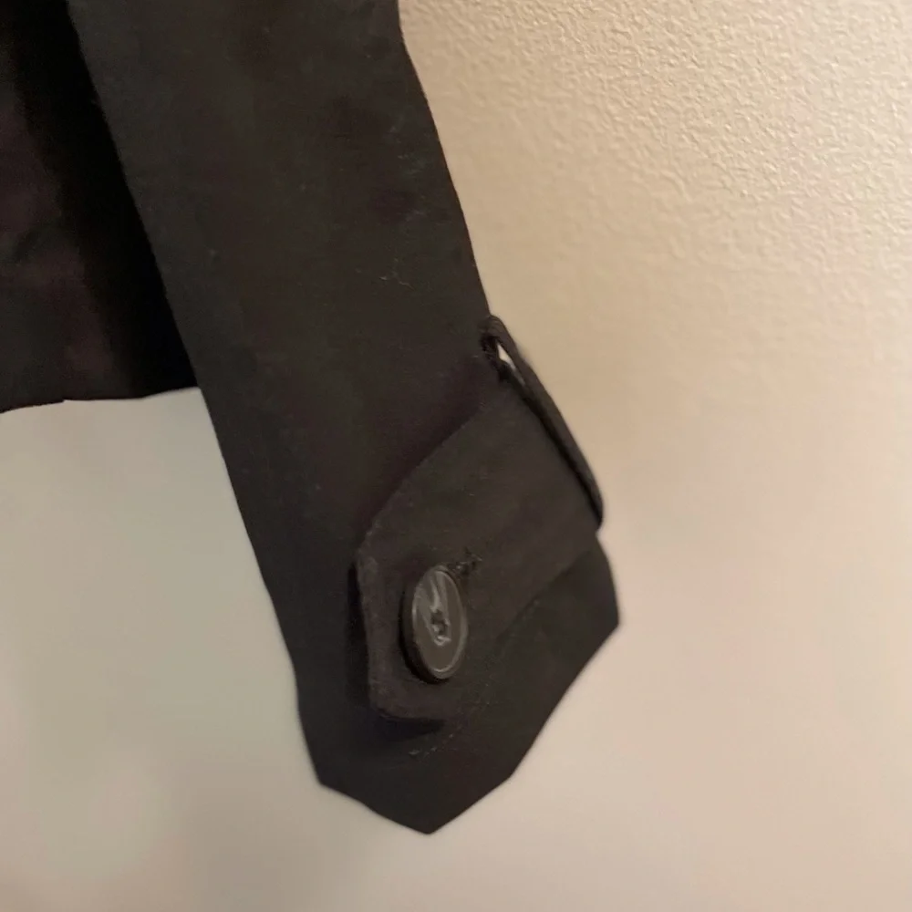 H&M Cropped Black Trench Coat - Picture 5 of 7